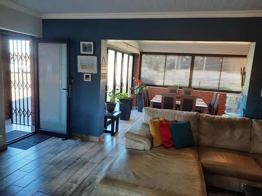 3 Bedroom Property for Sale in Tergniet Western Cape